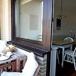 Appartementhaus In Zentraler Aber Ruhiger Lage